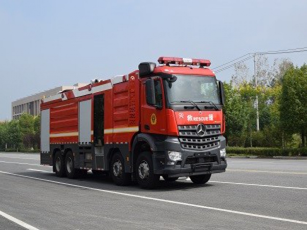 江特牌JDF5380GXFSG180 型水罐消防车