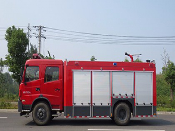 江特牌JDF5150GXFSG60/A型水罐消防车