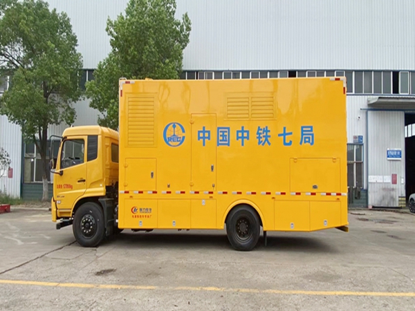 东风天锦电源车200KW